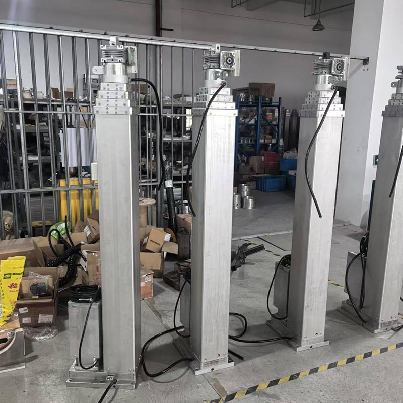 Cable Built Inside Electric Mast